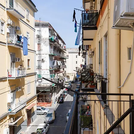 Metro Station By Dimorra Apartment Naples Exterior photo